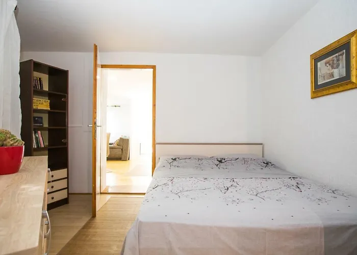 Appartement Madonna Field