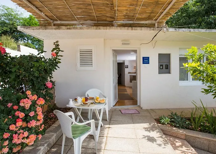 Appartement Madonna Field *